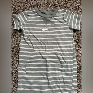 Nike - Baby/Toddler boys romper/bodysuit